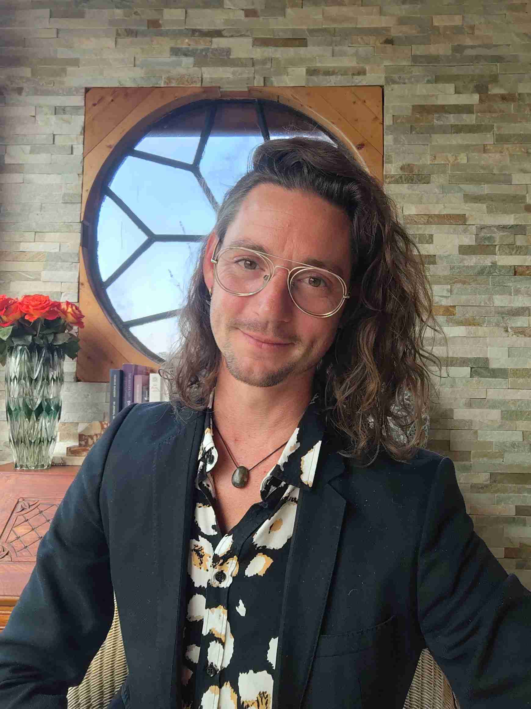 Kan seksualiteit geprogrammeerd worden? Mijn verhaal over homoseksualiteit, acceptatie en vrijheid – blog van Coachkwadrant